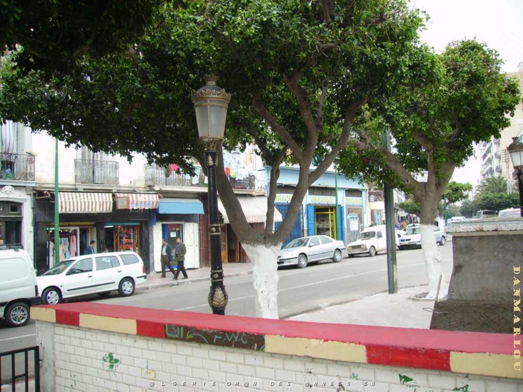 ORAN PLACE H GIRAUD.JPG